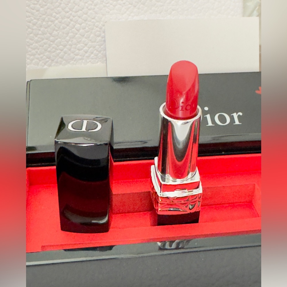 SOLD ❌ Rare Dior Collectible Beauty Box Makeup Gift Set - Picture 4 of 13